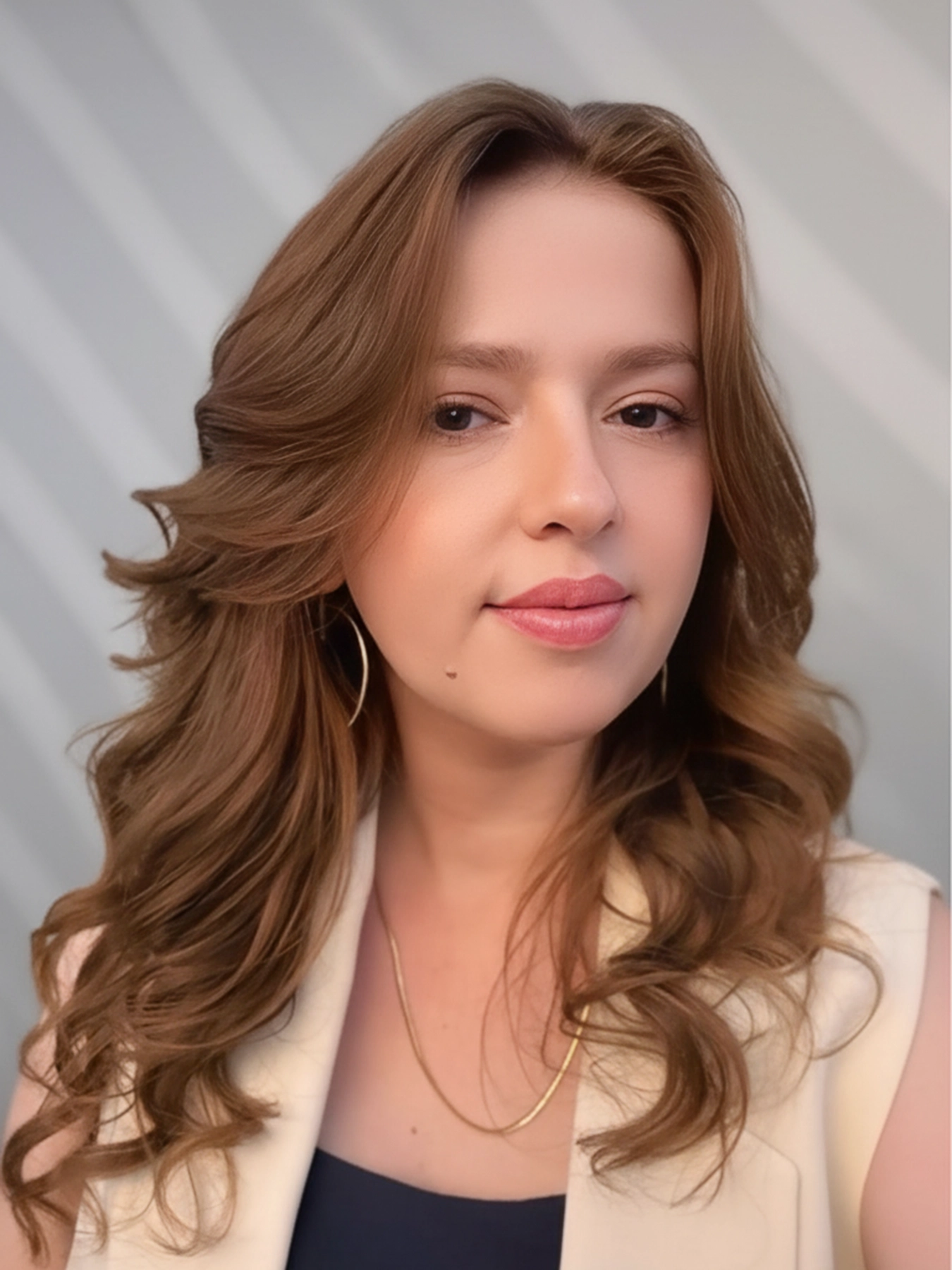 Ela  GÜRNAL